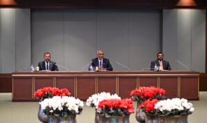 ރައީސްގެ ޔަގީންކަން: ތުރުކީގައި އުޅޭ ދިވެހިންނަށް ލުއިފަސޭހަ ގޮތްތައް ހޯދައިދޭނަން