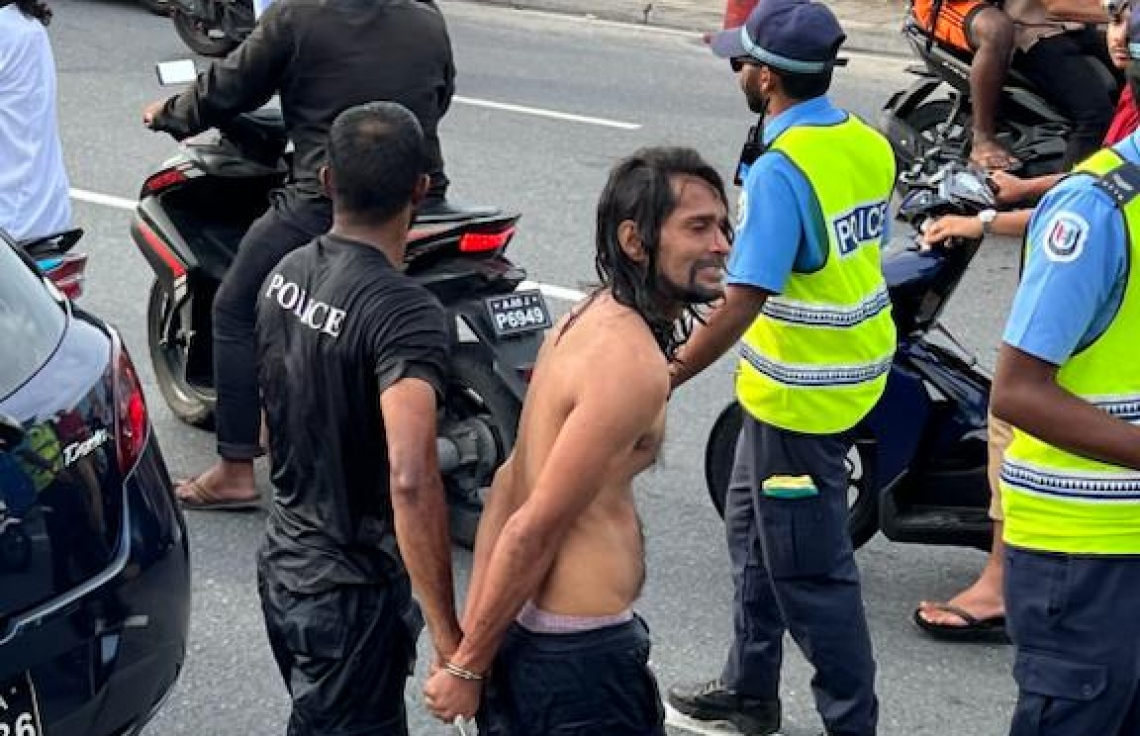 އަތޮޅުވެއްސަށް ގެންދިޔަ މީހަކު ފިލަން މޫދަށް ފުންމާލައިފި