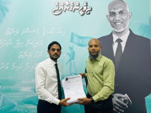 ޕީއެންސީއަށް 15،000އަށް ވުރެ ގިނަ މީހުން ސޮއިކޮށްފި