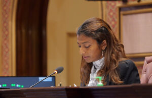 ބަޖެޓަށް ވުރެ ހައްސާސް މައްސަލައެއް އޮތް ކަމަކަށް ނުފެނޭ: އީވާ