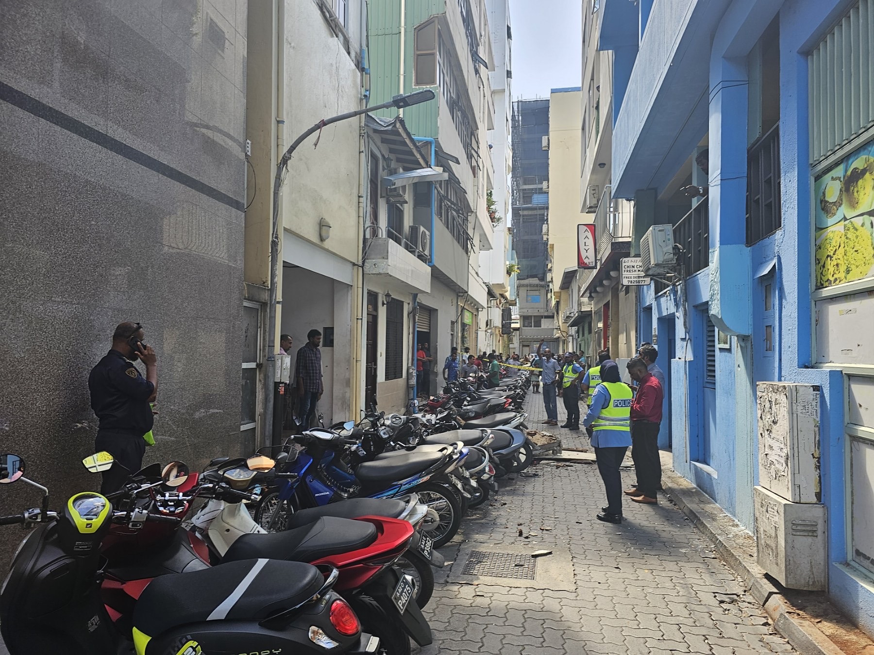 މާފަންނު ގެއެއްގެ ބެލްކަނީއެއް ވެއްޓި މީހަކަށް އަނިޔާވެއްޖެ