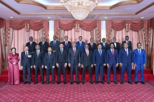 ރައީސުލްޖުމްހޫރިއްޔާގެ އޮފީހަށް 5 މިނިސްޓަރުން އައްޔަންކޮށް، އެހެން ބައެއް މަގާމުތަކަށް ބޭފުޅުން ހަމަޖައްސަވައިފި