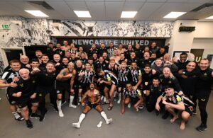 ލީގުގައި އާސެނަލް ބަލިކުރި ފުރަތަމަ ޓީމަކަށް, ނިއުކާސަލް