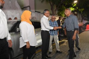 ރައްޔިތުންގެ ފައިސާ އިސްރާފް ކުރާ އެއްވެސް ކަމެއްގައި ބައިވެރި ނުވާނަން: އާޒިމް