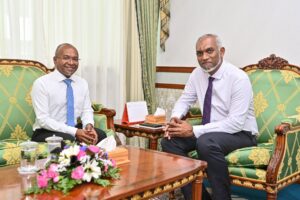 ރައީސް، ހަސަން ލަތީފްއާ ވެސް ބައްދަލު ކުރައްވައިފި