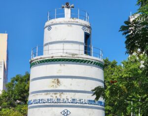 ހުކުރު މިސްކިތު މުންނާރުގެ އާބާތުރަ ފިލުވަން ސްޓްލެކޯއިން ފަށައިފި