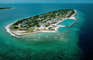 އިނގުރައިދޫ އިސް މެޖިސްޓްރޭޓުގެ ސައިކަލުގައި ރޯކޮށްލައިފި