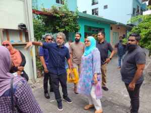 ވިއްސާރައަށް ބެލުމެއް ނެތި ފޯރިއާއެކު އާޒިމާ ކެމްޕެއިންގައި