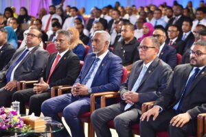 ރައީސާއި، ވަޒީރުން ރައްޔިތުންގެ ކުރިމައްޗަށް، ކޮންމެ ސުވާލަކަށް ޖަވާބު ދެއްވާނެ!