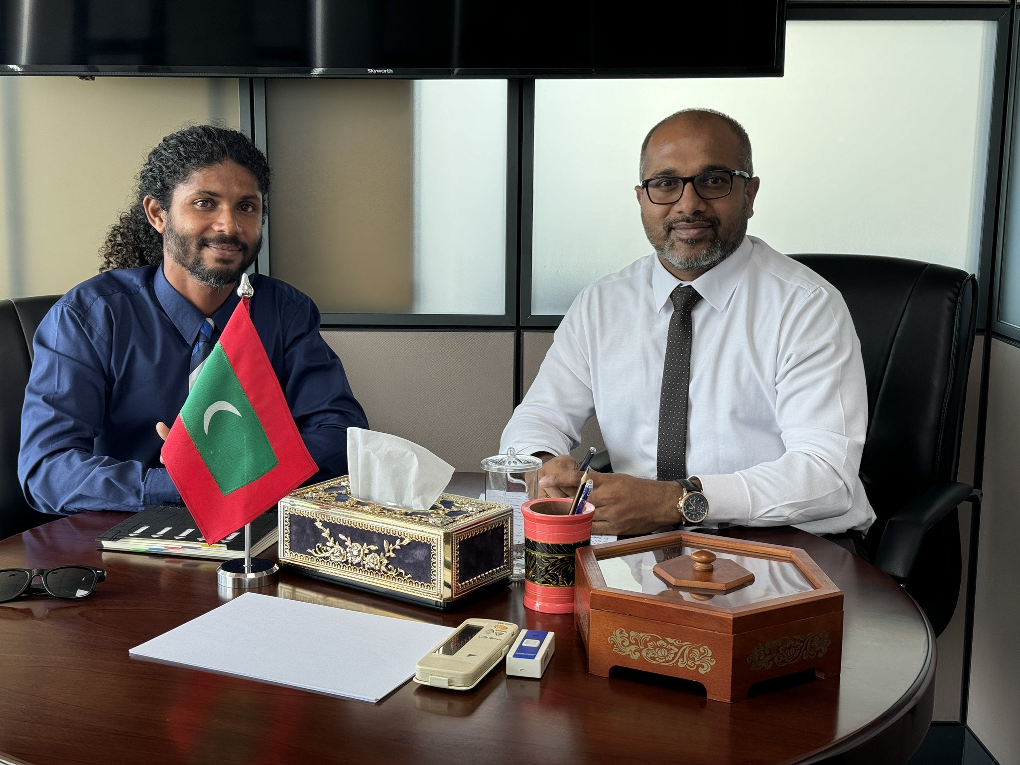 ބިދޭސީންނާއި ގުޅޭގޮތުން ކަންބޮޑުވުން ފާޅުކުރި ޒުވާނާއަށް، މައްސަލަ ހައްލުކުރަން އުފައްދާ ޓާސްކްފޯހުން ފުރުސަތު ދެނީ