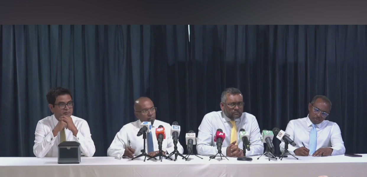 މަޖިލިސް މެމްބަރުން އަދަދު އިތުރު ނުވާ ގޮތަށް ހަދާ، ސިޔާސީ މަގާމްތަކުގެ އަދަދު ގާނޫނު އަސާސީން ކަނޑައަޅަނީ