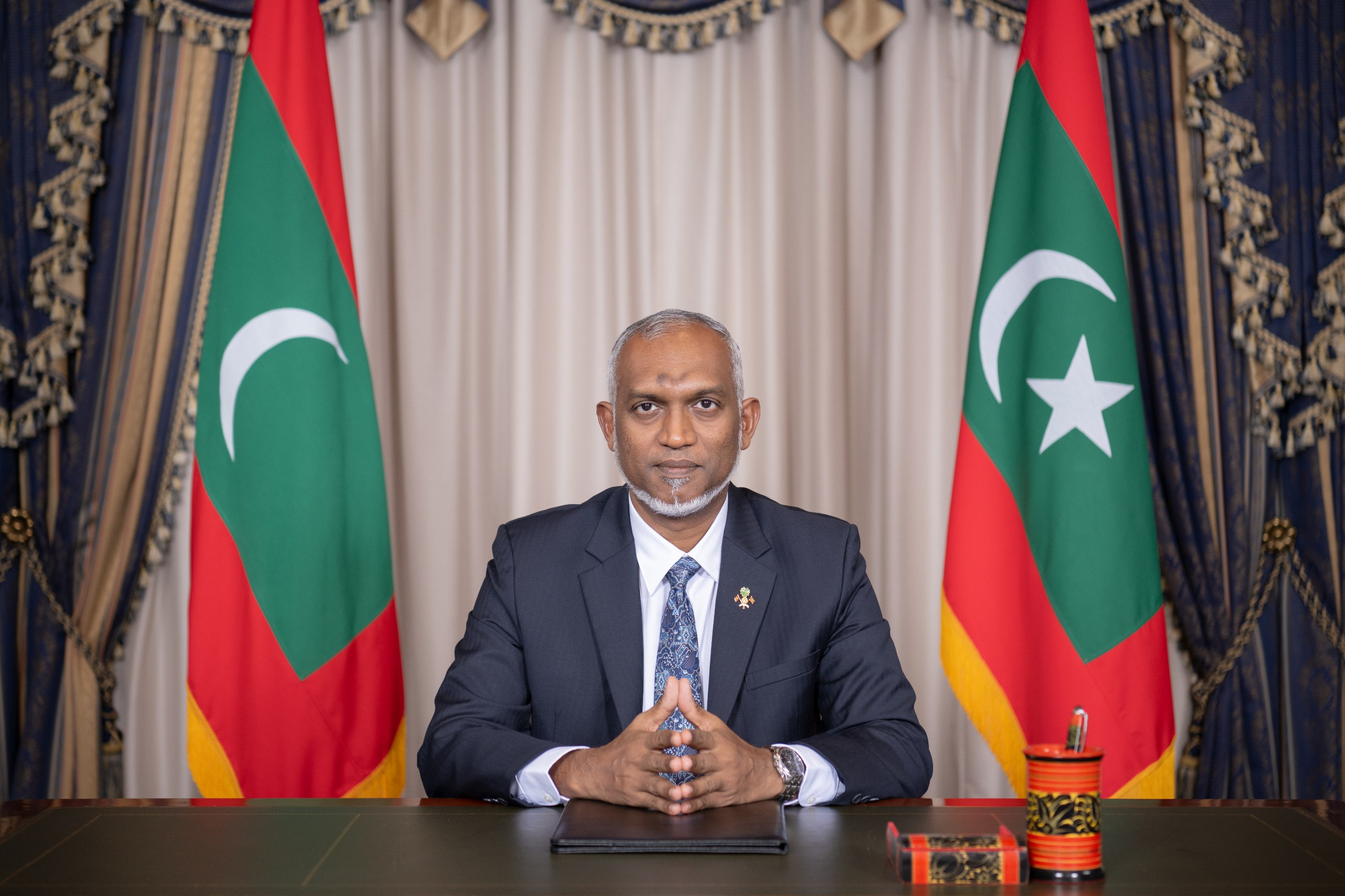 އައު އަހަރަކީ އައު އުންމީދުތަކާއެކު ހަލުވިކޮށް ކުރިޔަށްދާ އަހަރަކަށް ހެދުމަށް ރައީސް އެދިވަޑައިގެންފި
