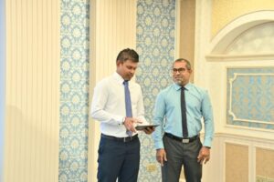 ޚިދުމަތާ ދުރައްދިޔަ ސިއްހީ ޚިދުމަތްތެރިން ދަފުތަރުގައި ރަޖިސްޓަރީވުމުގެ ފުރުސަތު ހުޅުވާލައިފި