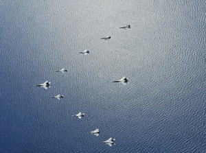 ފަރަންސޭސިވިލާތާއި ޔޫއޭއީގެ ވައިގެ ސިފައިންނާއެކު އިންޑިއަން އެއަރޕޯސްއިން އަސްކަރީ ތަމްރީންތައް ފަށައިފި