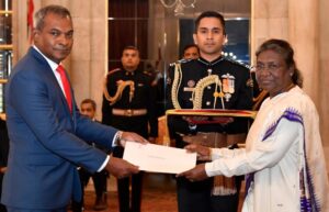 އިންޑިއާގައި ހުންނަވާ ރާއްޖޭގެ ސަފީރު މިއަދު އެގައުމުގެ ފޮރިން މިނިސްޓްރީއަށް ހާޒިރުކުރަނީ