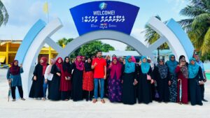 ވަރުގަދަ ކެމްޕޭންއަކާއެކު، މުޅި ރާއްޖެއިންވެސް އެންމެ ތަފާތު ބޮޑު ނަތީޖާއެއް ނެރުނު ކެނޑިޑޭޓަކަށް ފަލާހު