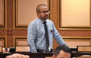 ޕީއެންސީއާ ގުޅުނީ ރައްޔިތުންނަށް ހިދުމަތް ކުރަން ދެމިހުންނަން ބޭނުންވާތީ: ނިހާދު