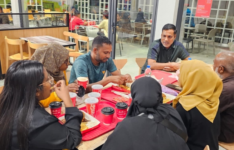 ހުޅުމާލެ ދެކުނު އެމްޑީޕީގެ ޓިކެޓް ޑރ. ޝަމްހީދަށް