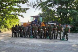 އައްޑޫ ސިޓީ ސާފުކުރުމުގެ ހަރަކާތުގައި އެމްއެންޑީއެފް ސަދަން އޭރިއާ ކޮމާންޑުން ބައިވެރިވެއްޖެ