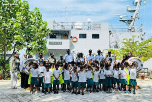 ޗައިމްސް ޕްރީސްކޫލުގެ ދަރިވަރުން، އެމްއެންޑީއެފް ކޯސްޑްގާޑު ޝިޕް ހުރަވީއަށް ޒިޔާރަތްކޮށްފި