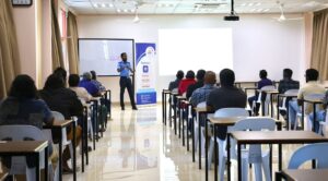 ޓެކްސީ ޑްރައިވަރުން ތަމްރީނުކުރުމާއި ތާޒާކުރުމުގެ ޕްރޮގްރާމް ކުޅުދުއްފުށީގައި ކުރިއަށް ގެންގޮސްފި