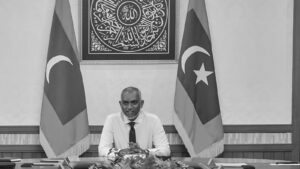 ގައުމާ އެއްކޮޅަށް ޚަބަރުތައް ގެނައުމަށާއި، ދޮގު ޚަބަރުތައް ނުފެތުރުމަށް މީޑިއާތަކަށް އަލި ރަސްގެފާނުގެ ޖިހާދުން އިންޒާރުދޭ: ރައީސް