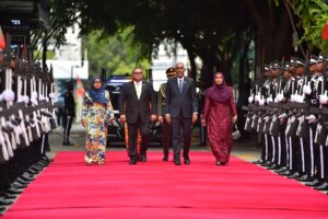 އިސްތިސްނާ ޙާލަތްތައް ފިޔަވައި ސިޔާސީ އިސް މަޤާމުތަކަށް އިތުރު މީހުން އައްޔަން ނުކުރަން ވަނީ ނިންމާފަ: ރައީސް