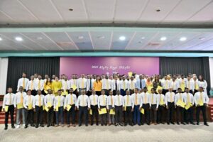 މަޖިލިހަށް ކުރިމަތިލި ކެންޑިޑޭޓުންގެ ނަންތައް މާދަމާ ތަރުތީބު ކުރަނީ