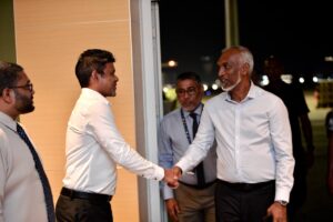 ރައީސް ދެކުނުގެ އަތޮޅުތަކަށް  ކުރެއްވި 5 ދުވަހުގެ ދަތުރުފުޅު ނިންމަވާލައްވައިފި