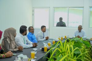 ތ. ބުރުނީ ކައުންސިލާއި، އ.ތ.މ ކޮމިޓީއާ ރައީސް ބައްދަލު ކުރައްވަިފި