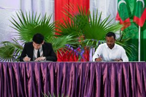 ތިނަދޫ އެއަރޕޯޓު އަޅާ ކުންފުނިން އެސަރަހައްދުގައި 12 ރިސޯޓު ތަރައްގީ ކުރާނެ