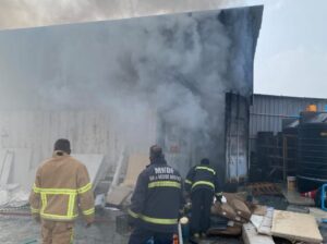 ހުޅުމާލެ ފަރުކޮޅުފުށީގައި ހުރި ގުދަނެއްގައި އަލިފާން ރޯވެއްޖެ