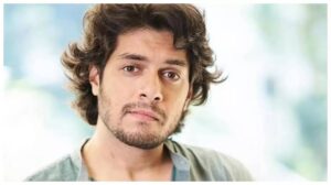 ޖުނައިދުގެ ފުރަތަމަ ފިލްމު ޖޫން 14 ގައި