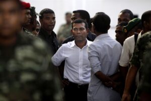 7 ފެބްރުއަރީއަކީ ރާއްޖޭގެ ޑިމޮކްރެސީ ހަޔާތުގައި ދިމާވި އެންމެ ގެއްލުން ބޮޑު، ކަޅު ދުވަސް: ޑިމޮކްރެޓްސް