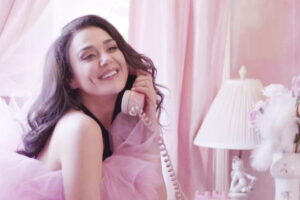 ޕްރިތީ އެނބުރި އަންނަނީ "ލާހޯރް 1947″ އިން