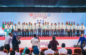 ހަފްތާ 14ގެ މެނިފެސްޓޯގަ ހިމެނުނު އެސްޑީއެފްގެ ބިލަށް ވޯޓު ދޭން ސަރުކާރު މެމްބަރުންވެސް ހާޒިރެއް ނުވި!