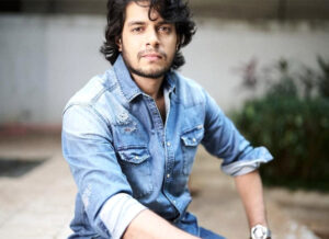 "މަހާރާޖް" ގެ ފަސްޓްލުކް ޕޯސްޓަރު ދައްކާލައިފަ