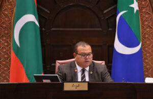 ހުސްގޮނޑި ގުނަން ޖެހޭނެކަމަށް ސުޕްރިމް ކޯޓުން ކުރި ހުކުމް ބަލައި ނުގަންނަން މަޖިލީހުން ނިންމައިފި