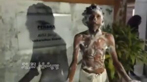 ވައިކަރަދޫގައި 4 ދުވަސްވަންދެން ކަރަންޓު ނެތި ދިއުމުން ރައްޔިތުން ނިކުމެ މުޒާހިރާ ކޮށްފި