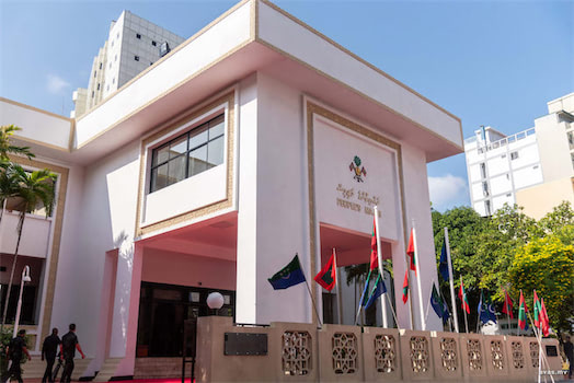 ސީއެސްސީގެ މެމްބަރުކަމަށް މަޖިލީހަށް ފިނުއްވި ނަމަ އާންމުންގެ ޚިޔާލު ހޯދަނީ