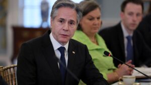 ހަނގުރާމަ ހުއްޓާލުމުގެ ބާރު މިހާރު އޮތީ ހަމާސްގެ އަތުގައި: ބްލިންކެން