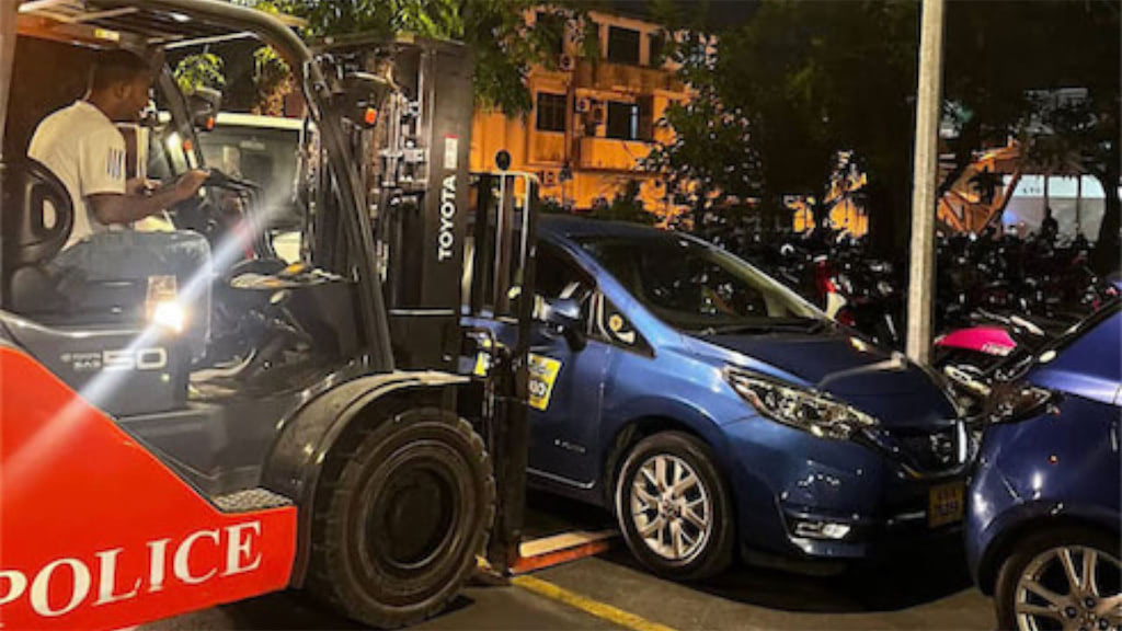 މާލޭގެ އަމީނީމަގުން 15 އުޅަނދެއް ޓޯ ކޮށްފި