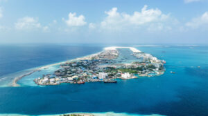 ތިލަފުށީ ލޯންޗު ވަގަށްނެގި މައްސަލައިގައި ދެމީހަކަށް ފަސްދުވަހަށް ބަންދު ކޮށްފި