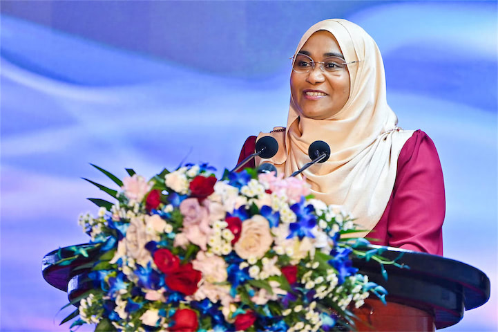 އަމްނު ބެލެހެއްޓުމުގައި ދިވެހި އަންހެން ފުލުހުން އަދާކުރައްވާ މުހިންމު ދައުރަށްޓަކައި ފަޚުރުވެރިވެވަން: މެޑަމް ސާޖިދާ