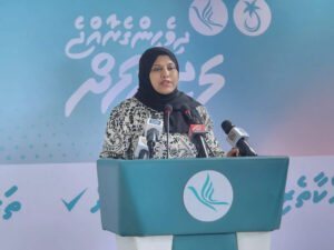 އެމްޑީޕީން އެންޓި ކެމްޕޭން ކުރާ ކަމަށްބުނެ ޕީއެންސީން މައްސަލަ އީސީއަށް ހުށަހަޅަނީ