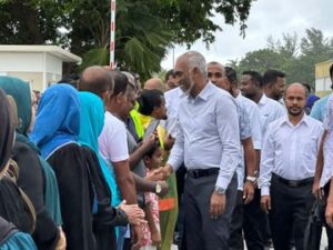 ރައީސް އައްޑޫ ސިޓީއަށް ވަޑައިގެންފި