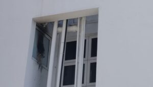 ހުޅުމާލެ ގެއެއްގެ އޭސީއެއްގައި ރޯވި އަލިފާން ނިއްވާލައިފި