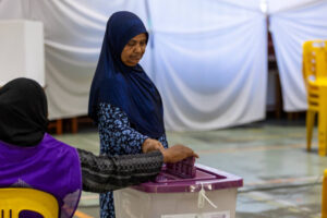 މަޖިލިސް އިންތިޚާބުގައި ވޯޓުލާން ފަށައިފި