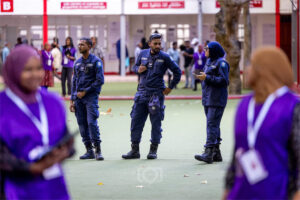 ހުރިހާ ހިސާބެއްގަވެސް ވޯޓުލުން ކުރިޔަށް ދަނީ އަމާންކަމާއެކު