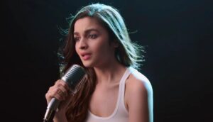 "ލަވް އެންޑް ވޯ" އާލިއާ ފެނިގެންދާނީ ޖޭޒް ލަވަކިޔުންތެރިއެއްގެ ރޯލު